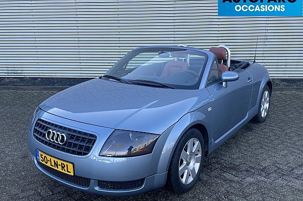 Audi TT Roadster 1.8 5V Turbo BASEBALL STITCHING ,LEDEREN BEKLEDING,  NL GELEVERD, IN ZEER NETTE STAAT.