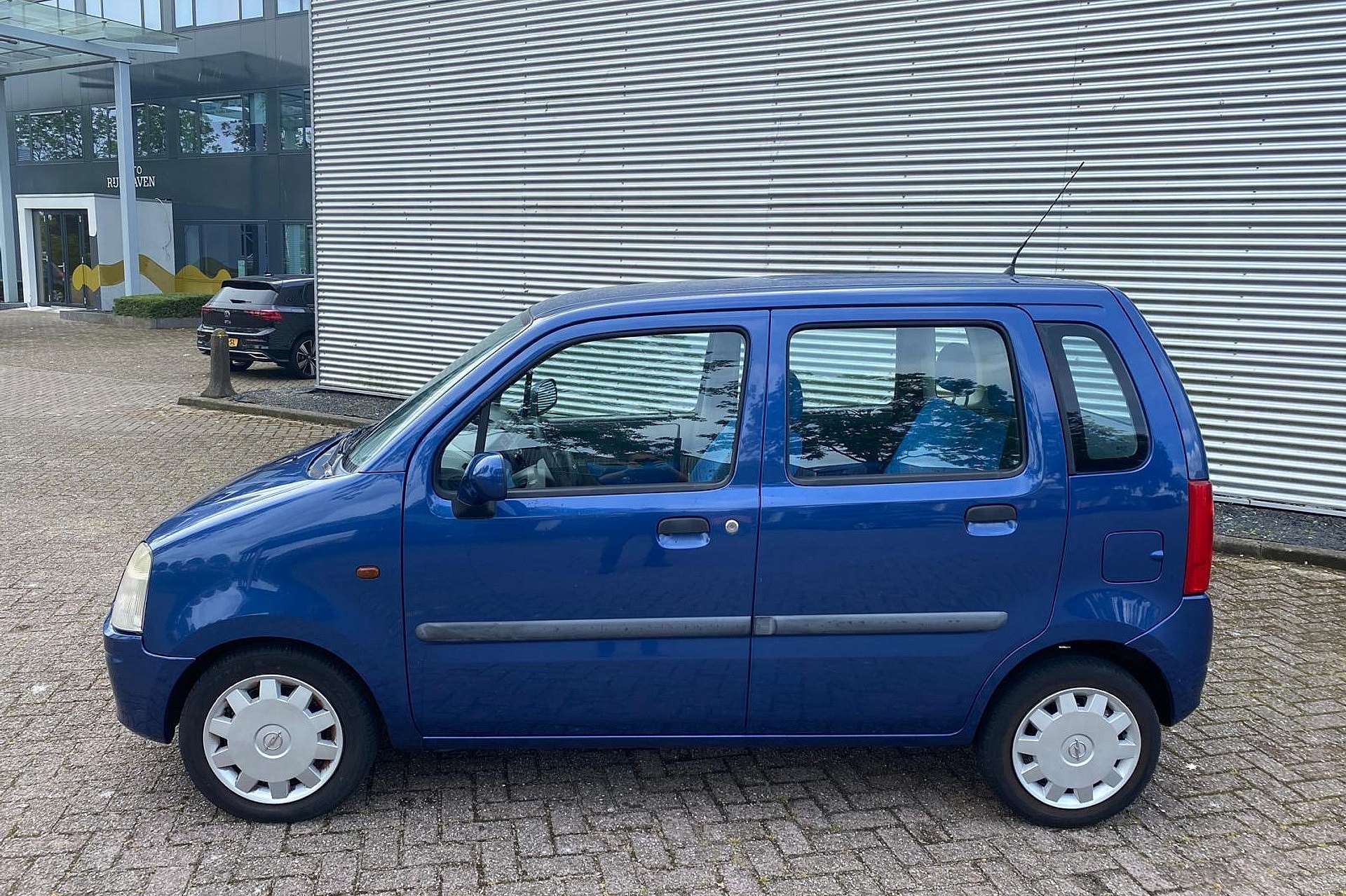 Opel Agila