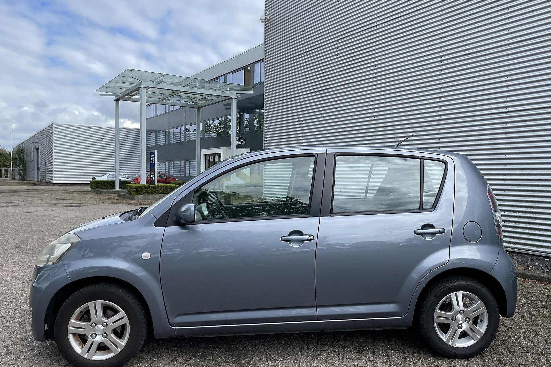 Daihatsu Sirion