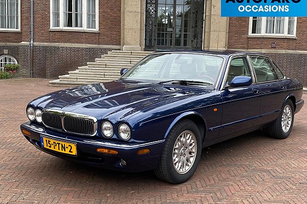 Jaguar XJ 3.2 V8 Executive YOUNGTIMER, PERFECT ONDERHOUDEN.