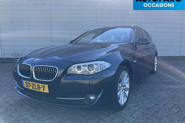 BMW 5 Serie Touring 520i High Executive COMFORT STOELEN, NAVI, LEDER, AUTOMAAT, NL GELEVERD, LUCHTVERING.