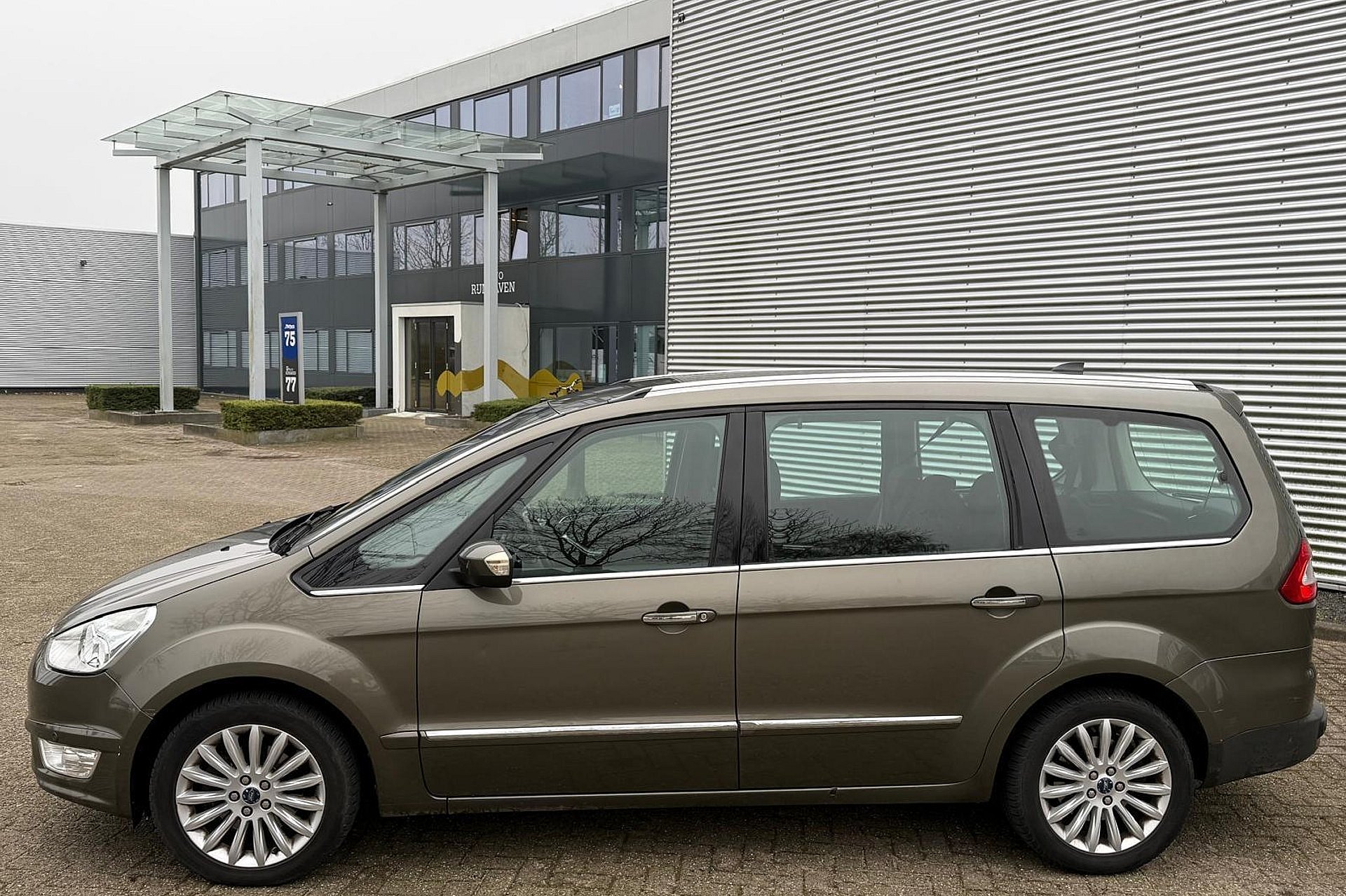 Ford Galaxy